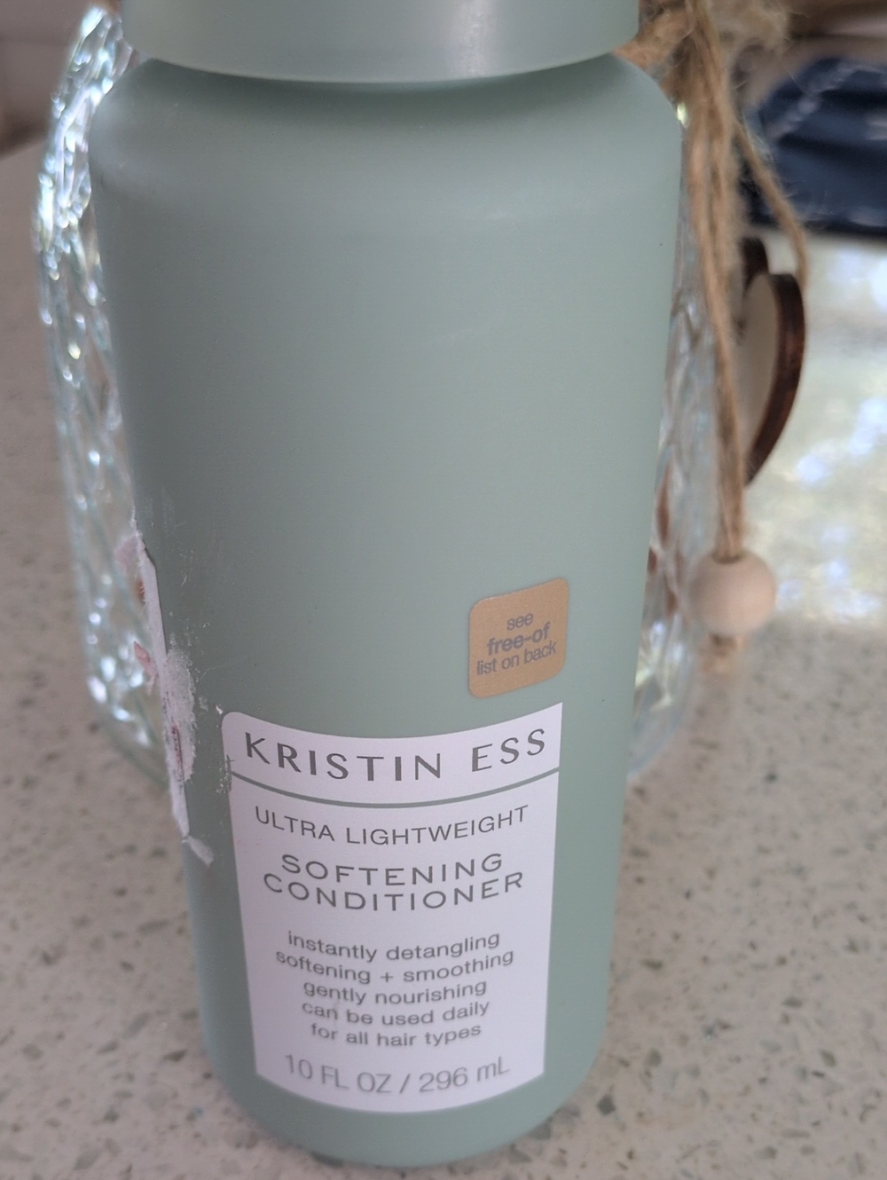 KRISTEN ESS Ultra Lightweight Softening Conditioner -